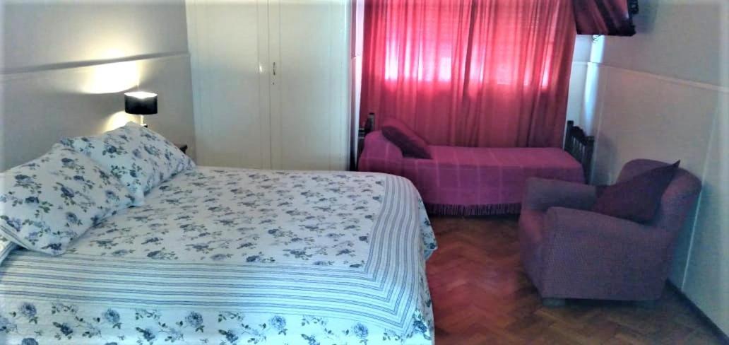 Alamo Hostel&suites Hostal