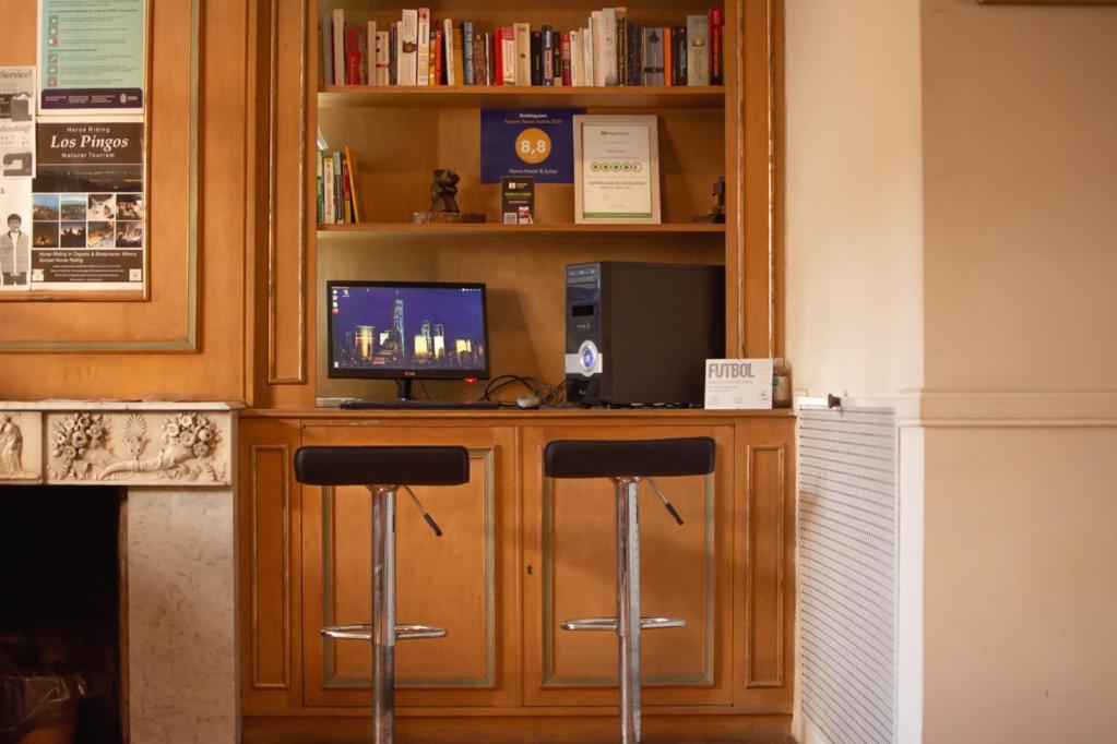 Alamo Hostel&suites Hostal *