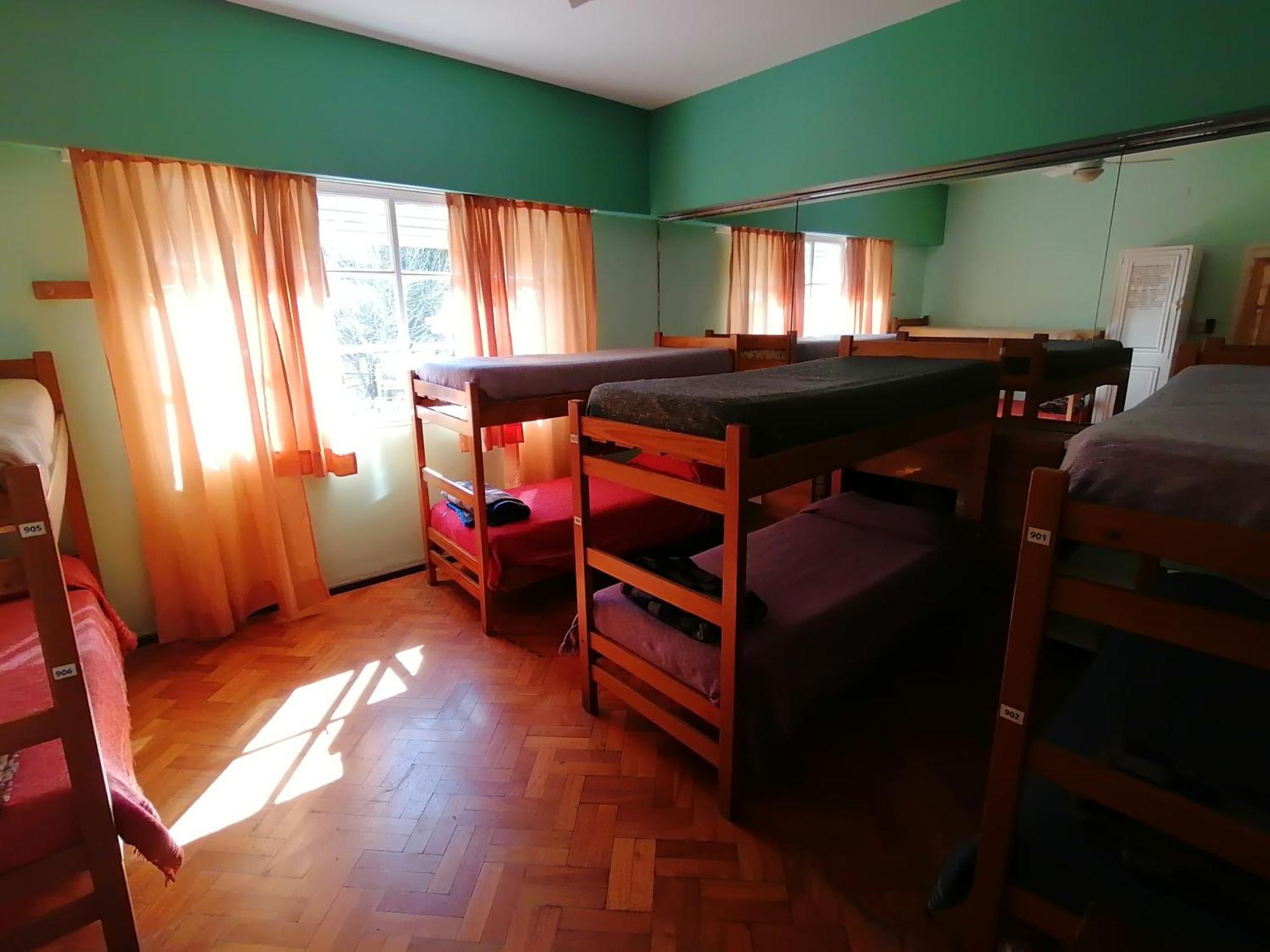 Alamo Hostel&suites * Mendoza