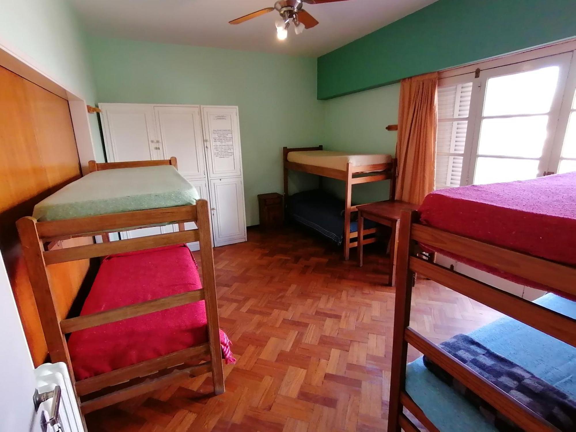 Alamo Hostel&suites Hostal *